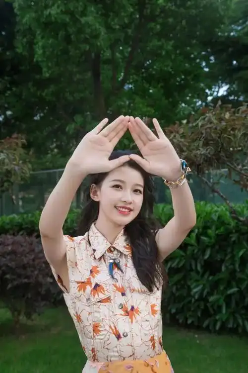 有种整容叫孙怡离婚前夫董子健变化不大她却像换个人