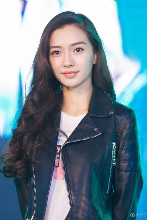 组图女神相继病倒angelababy带病出席活动