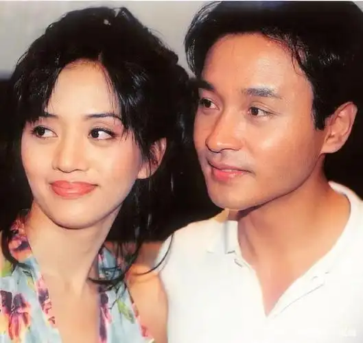 与张国荣合作过的女星,个个都是殿堂级美人,连韩国人都超迷恋他