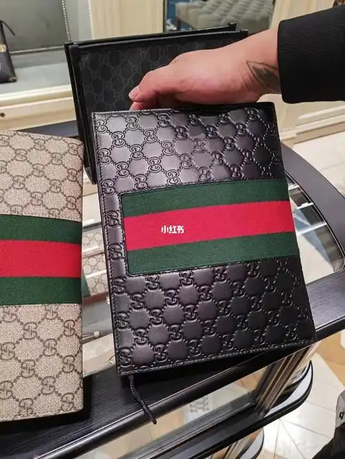 古驰男士手拿包6750