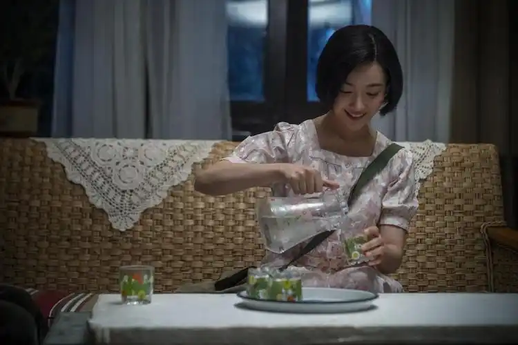 中国电视剧制作中心有限责任公司承制的时代燃情巨制《希望的大地》