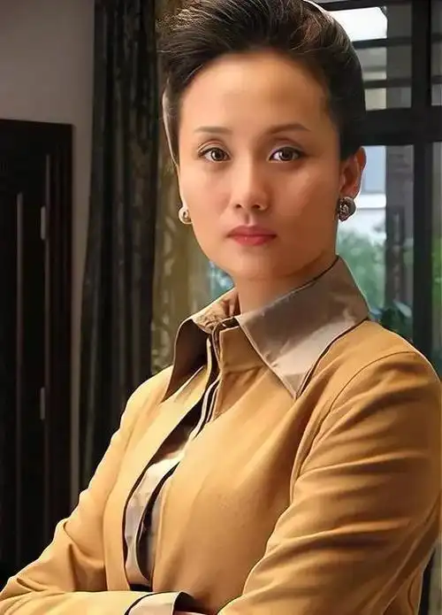 富婆专业户李颖