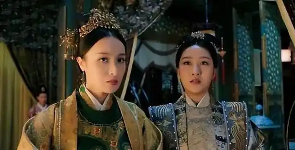 狂飙高启兰大秀事业线网友安欣当年多少有点不知好歹