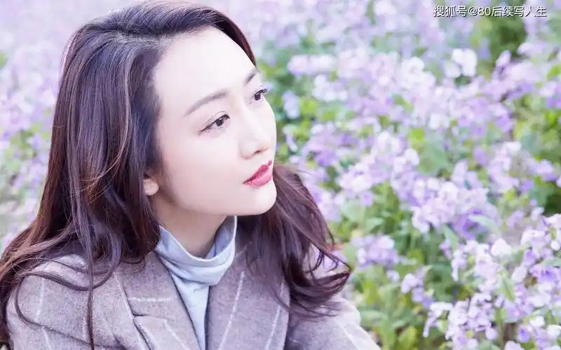 王鸥成熟女人的魅力 王鸥高清桌面壁纸