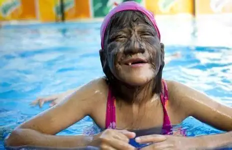 查找和替换 输入^r^n 替换为:(空格)      【阅读全文】