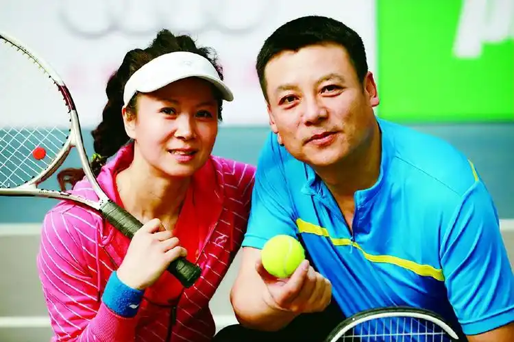 赵越饰演"董母":嫁二婚丈夫,至今没孕育宝宝