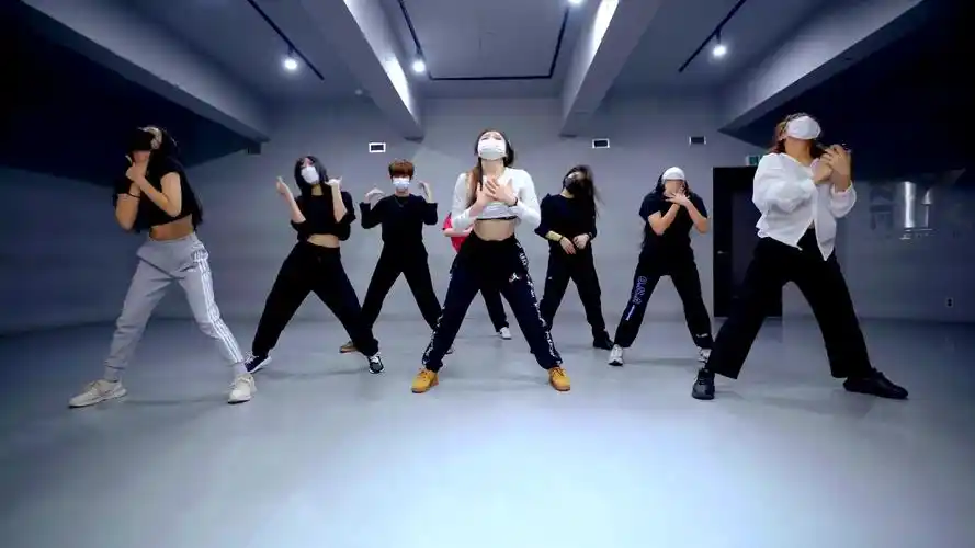 dojacatbossbtchprepixberri编舞