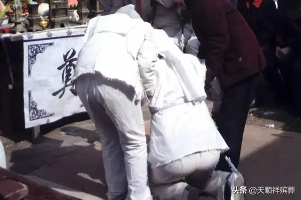 小知识守灵的规矩和禁忌老人去世守灵守孝整夜有什么禁忌