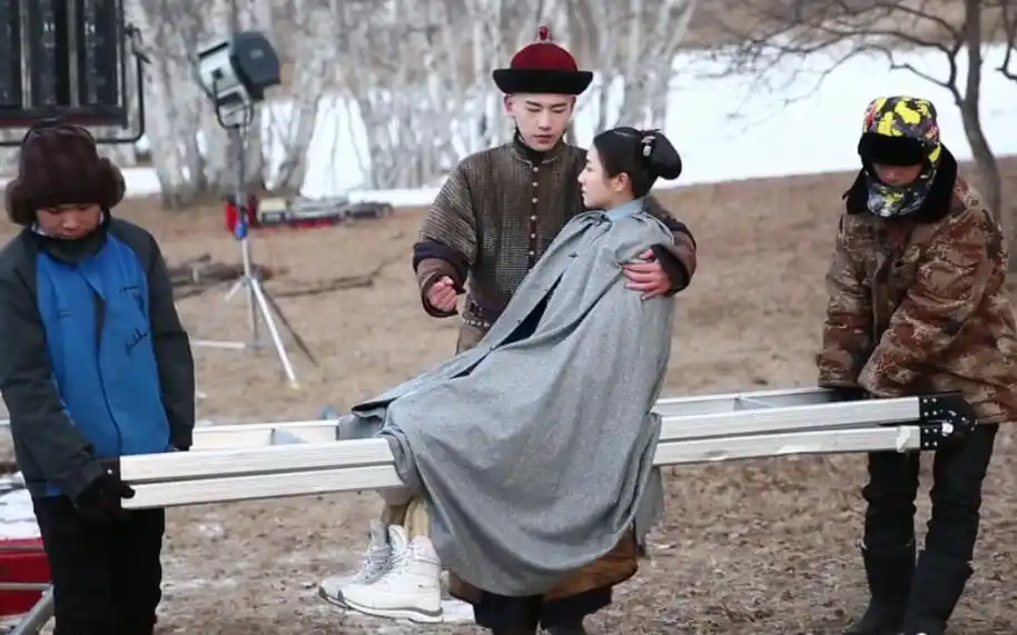 【梦回大清】【花絮】‖辛云来抱不动李兰迪 xswl