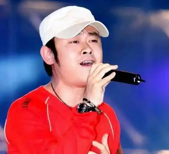 1991年,刀郎穷得叮当响,老婆实在辣眼,留张纸条就走了_杨娜_时候_一家