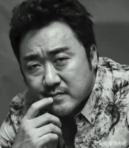 《恶人传》马东锡-韩国宝藏大叔集萌,硬汉,暖于一身的帅大叔!