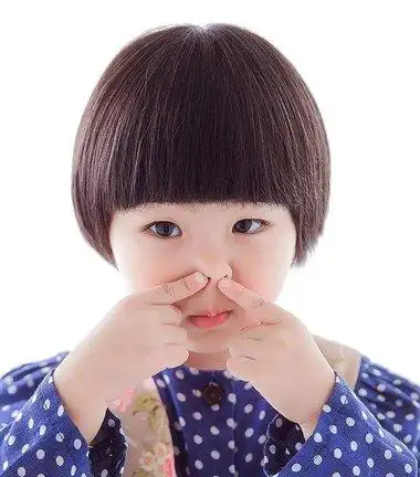 三叶草西瓜头_发型师姐