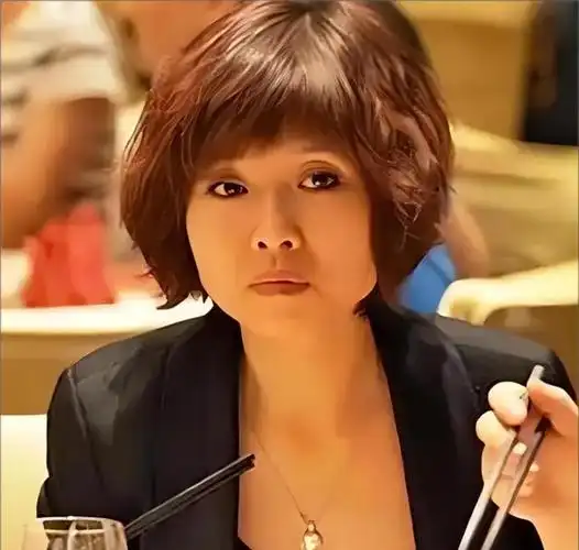 之后爆红,竟然主动找上门|乐队|腾飞|杨娜|新歌|经典歌曲_网易订阅