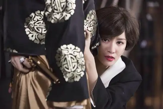 张萌《千金女贼》杀青 人物命运引猜想