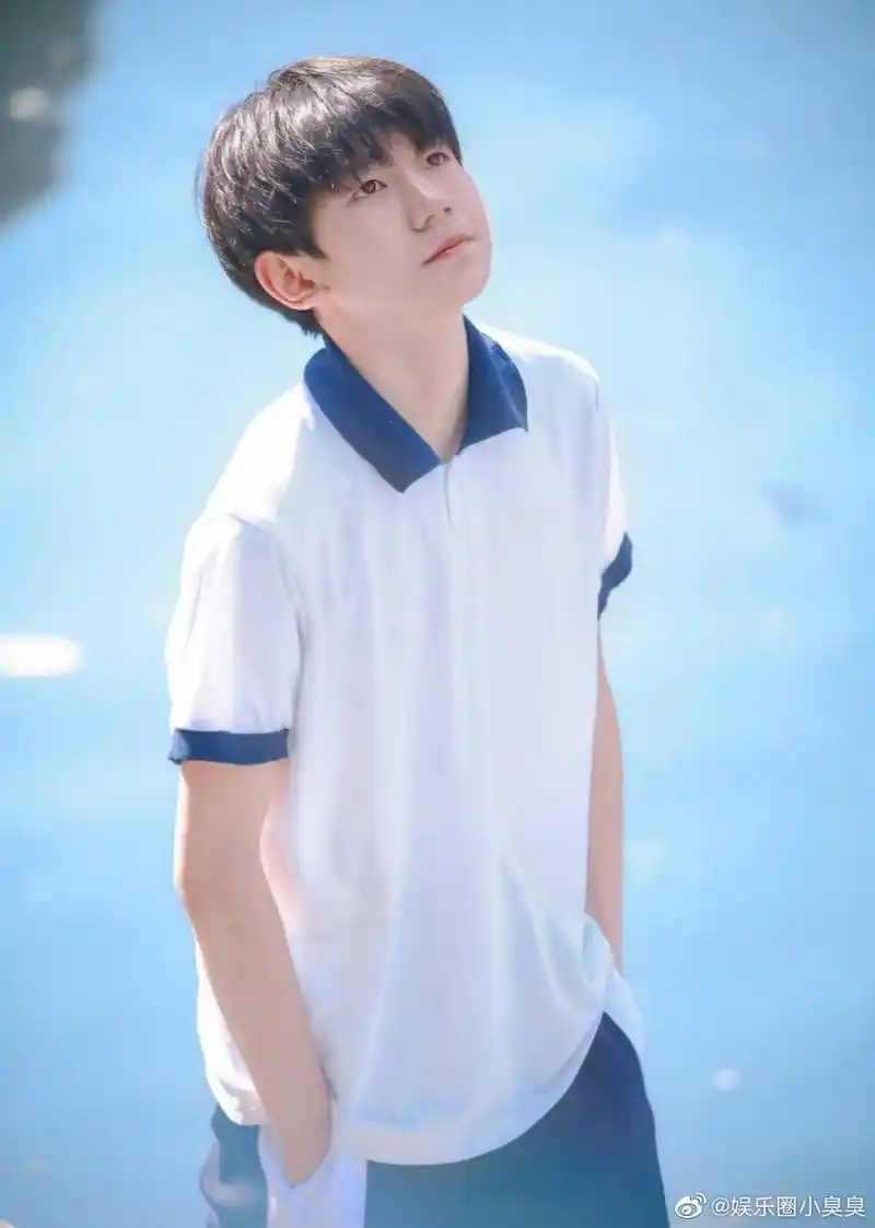 [王源][分享]200710 穿校服的王源合集 源学长真帅气