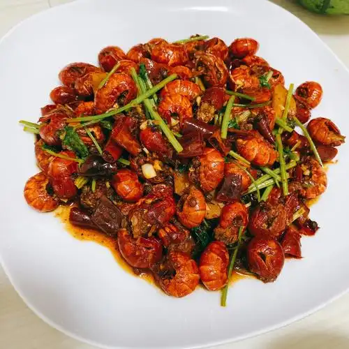 吃辣炒龙虾尾吧吃8次都不腻的龙虾尾