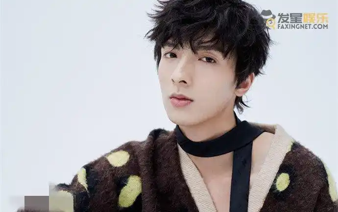 曹煜辰曹峻祥什么关系 个人资料曝光二人难道是兄弟吗