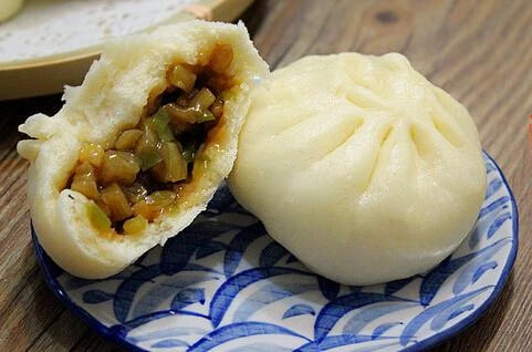 茄子素馅包子怎样做?