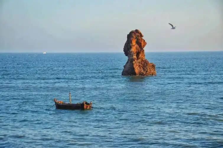 今天送别石老人000609