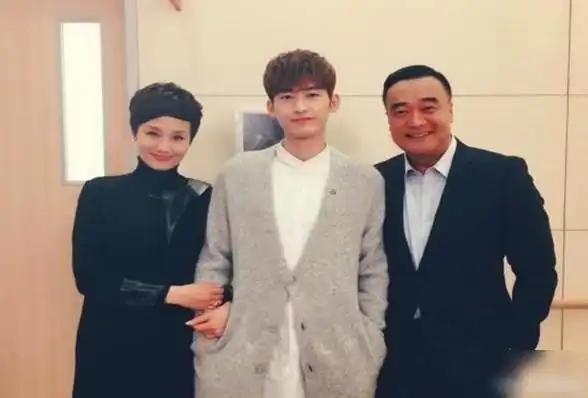 女儿是奥运冠军,55岁的她才是真正人生赢家|张翰|李颖|知名演员_网易