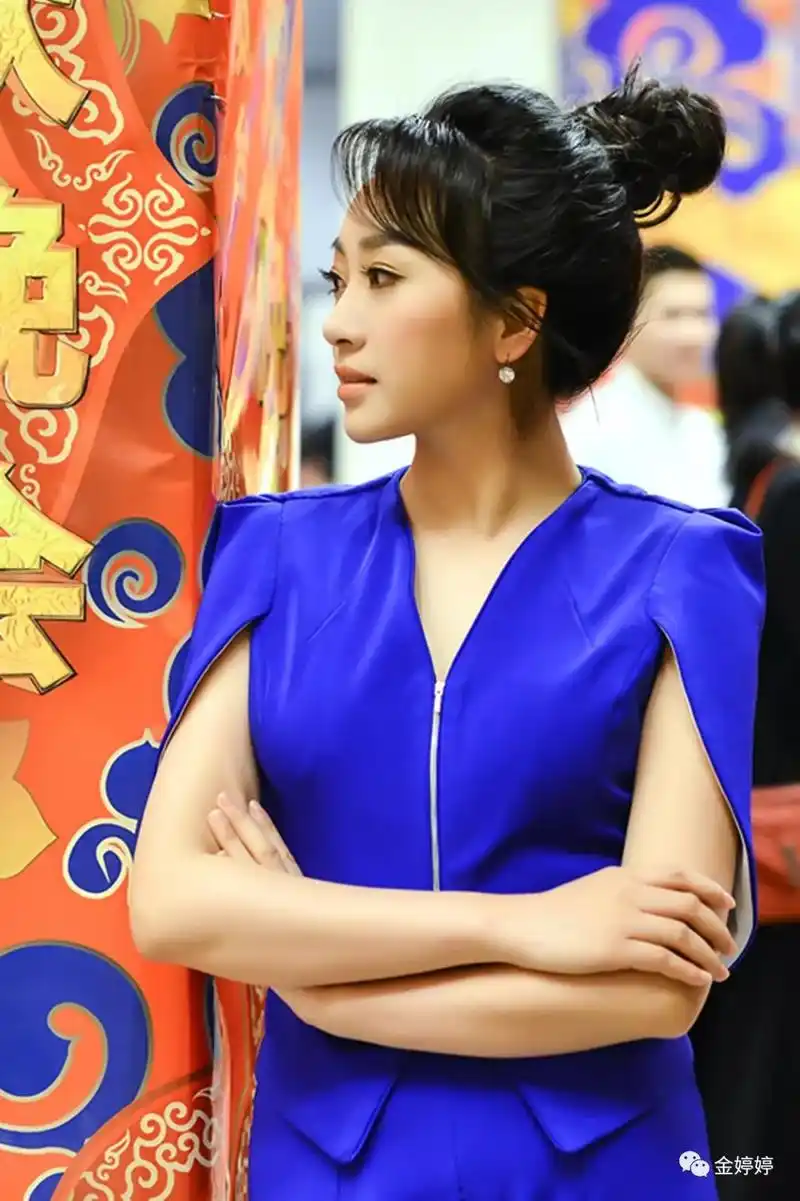 【春晚资讯】歌唱家金婷婷亮相2018央视春晚 歌唱《我爱你中国》祝愿