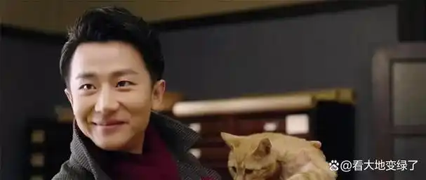 当红演员黄轩分手父亲早逝后我跟妈妈相互逼婚的日子