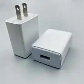 苹果三角充电器