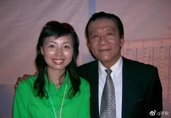 戴志诚与杨蕾离婚后,爱上了侯耀文的妻子,而且还结婚了