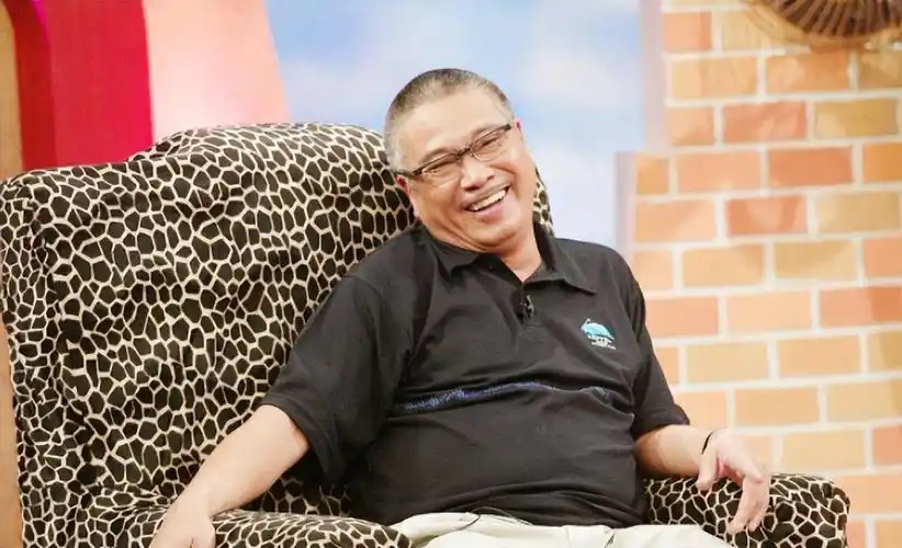 回顾:吴孟达病逝几年后,再看妻子侯珊燕的选择,才知道达叔多聪明