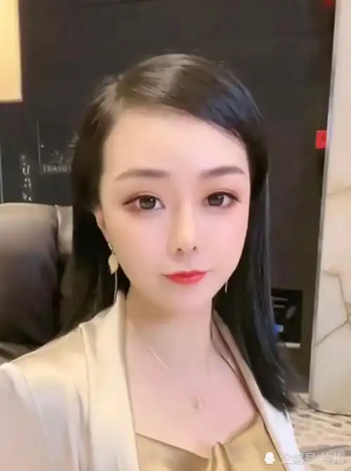 张雨绮与网红互怼升级辛巴妻子初瑞雪发文我眼光太好