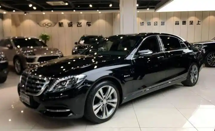 奔驰 迈巴赫s级 s400 4matic 3.0t 黑色手自一体