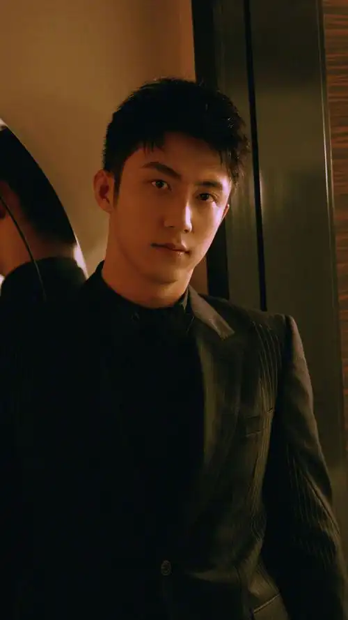 黄景瑜帅气写真图片手机壁纸