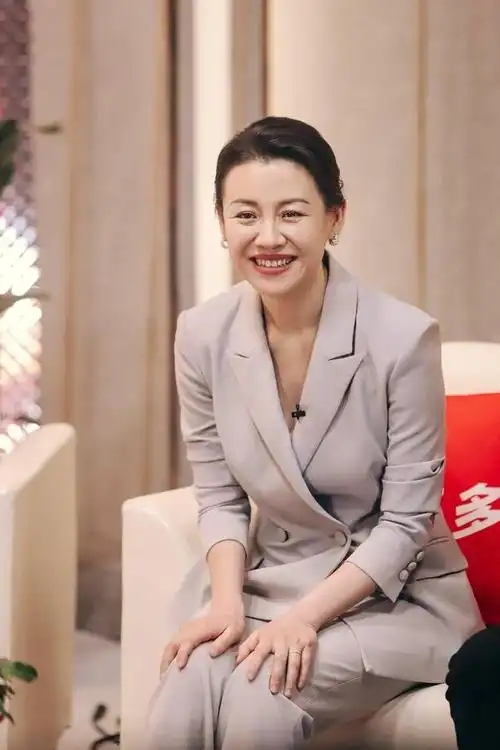 演员刘琳:我这辈子最正确的决定,就是嫁给平凡丈夫,给他生儿子