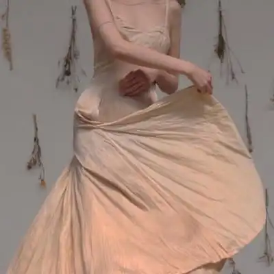 女生头像全身照超拽霸气