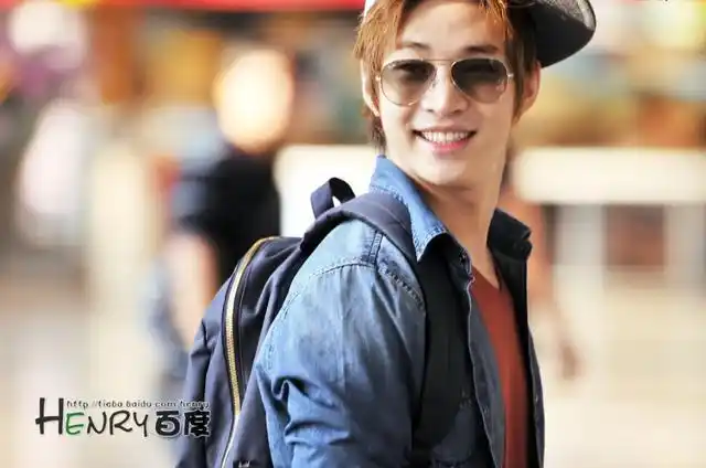 刘宪华尬聊女生让人无言以对,幸亏他有隐藏技能,师兄竟是王力宏