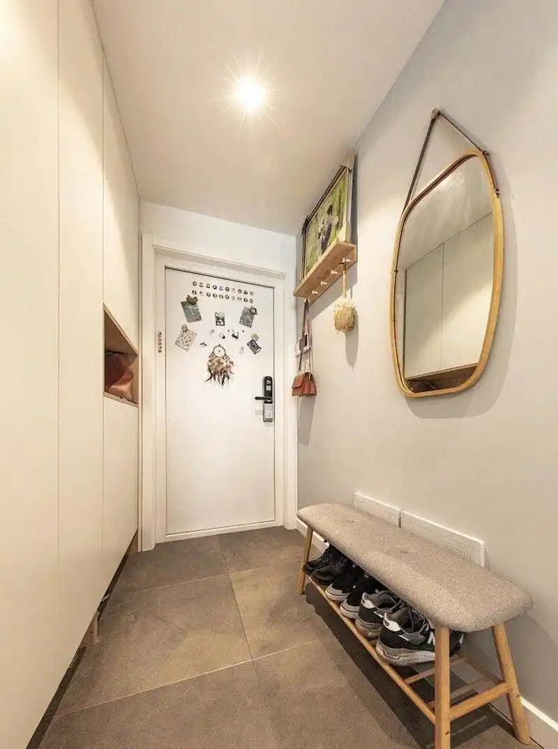 55平小户型简约风装修  你喜欢这样的装修吗?喜欢点个赞吧.