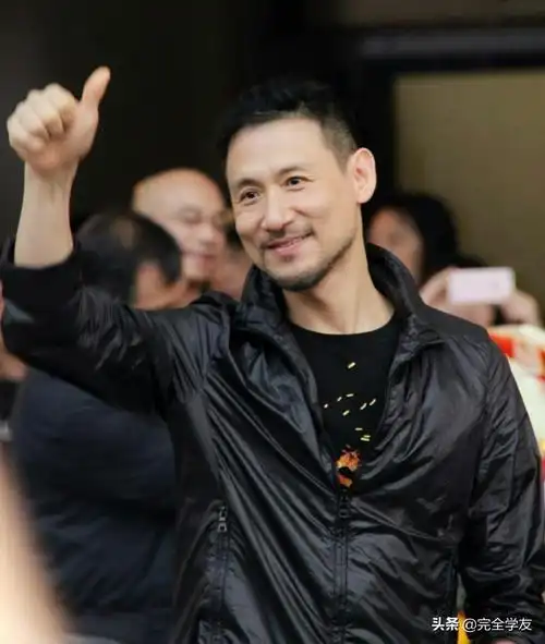 醒着做梦张学友(张学友全新国语专辑《醒着做梦》专辑《醒着做梦》)