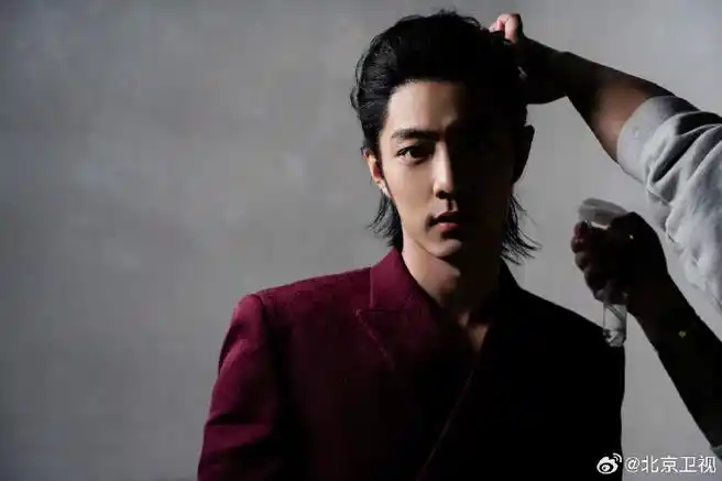 肖战写真好有型