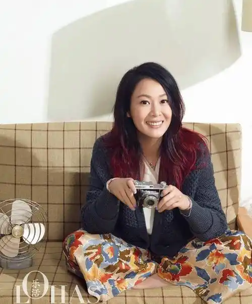 刘若英已经51岁了,她晒出自己的近况,简直逆天了!越活越漂亮