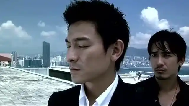 《无间道》刘德华,梁朝伟经典天台对决