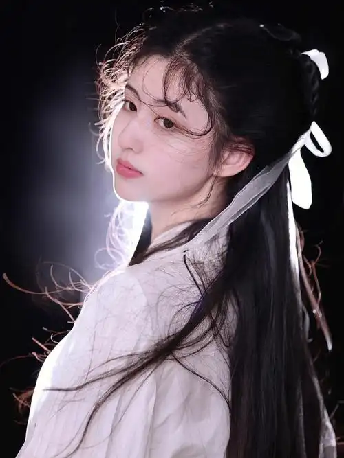 古装神雕侠女小龙女写真