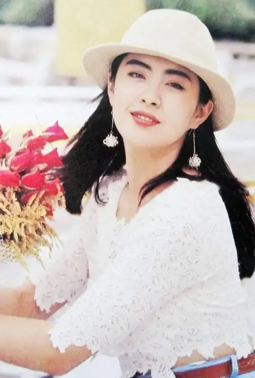 年轻时的王祖贤有多美看完这些图你就知道了