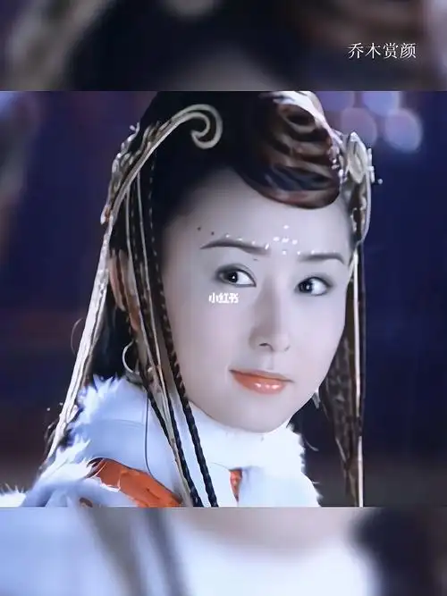 当年古装剧里的造型真不糊弄,没有一个重复,胡静简直太美了.