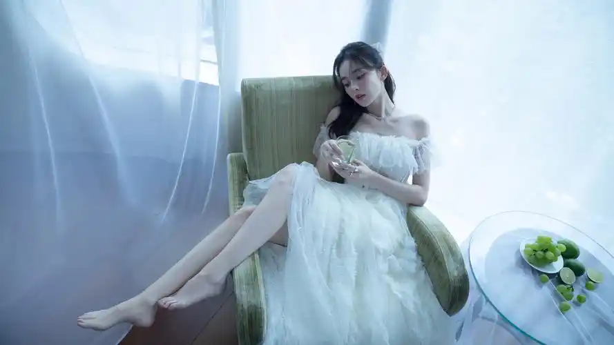 美图赏析秀色可餐的30张4k高清无水印美女壁纸四