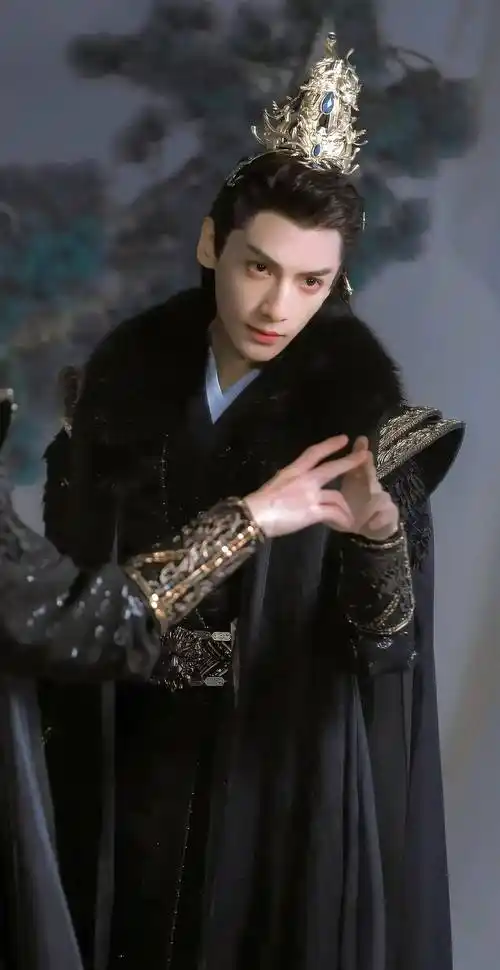 罗云熙古装壁纸分享