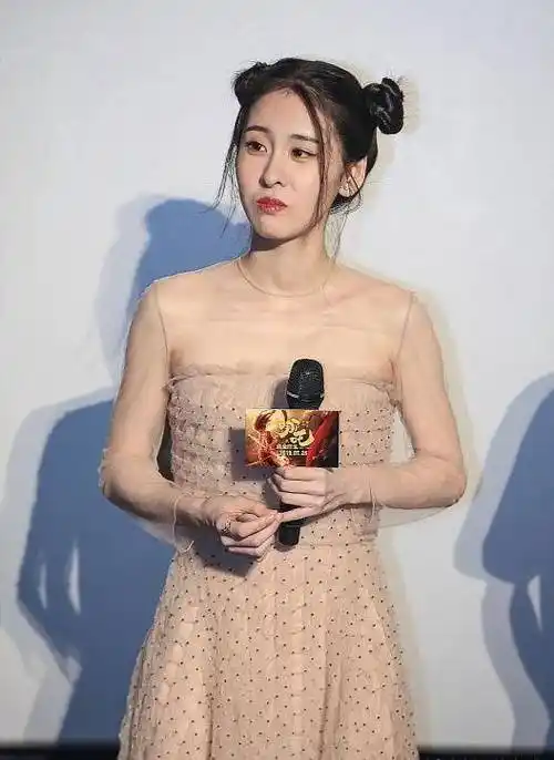 好声音》走红,嫁给爱奇艺副总裁,如今成人生赢家_李嘉格_节目_车澈