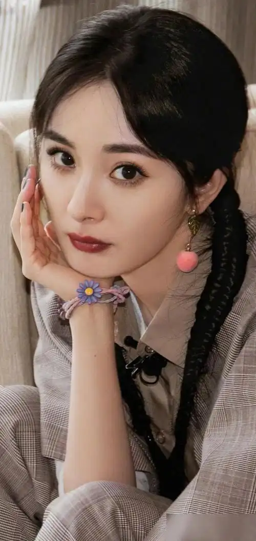 可爱古怪的小精灵——杨幂