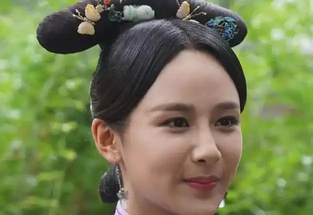 这就是张艺谋,坚决不用整容脸的原因吧|杨紫|张萌|黄奕|孙菲菲|娄艺潇