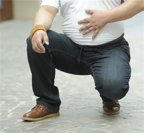 春夏薄款牛仔裤男加肥加大码宽松牛仔长裤高腰胖人松紧腰直筒长裤