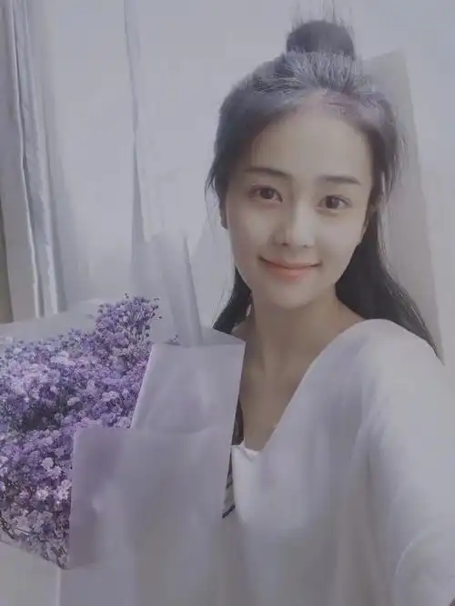 于正为白鹿庆生 晒白鹿多张珍贵旧照配文超宠溺|于正|白鹿-大陆明星_